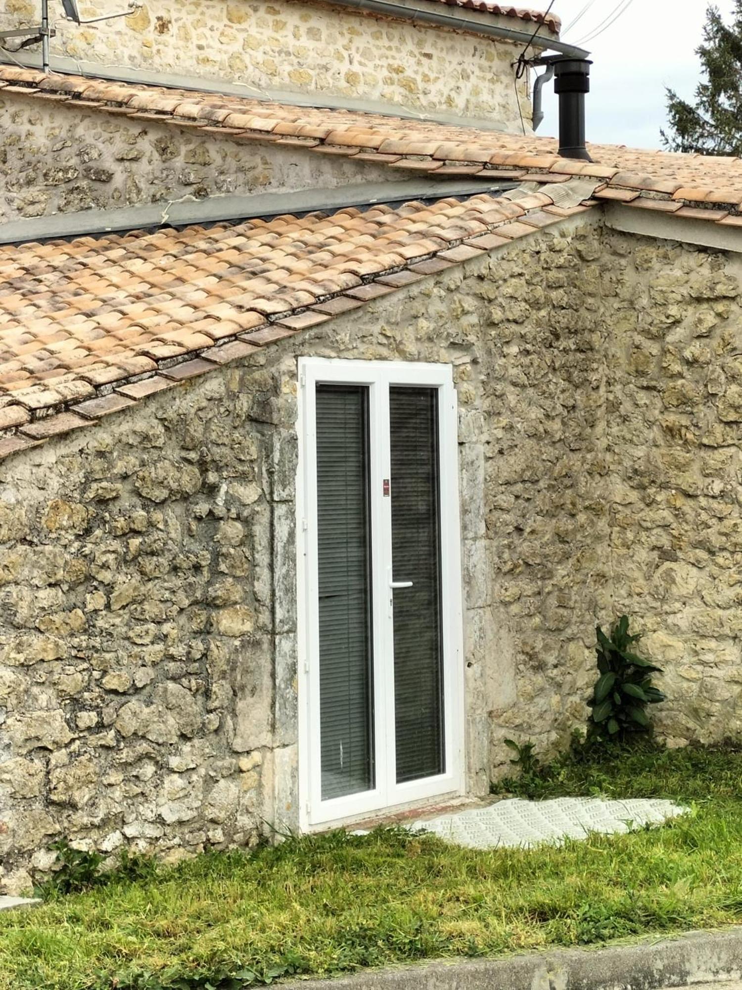 Appartamento Chez Cali Eyrans-de Soudiac Esterno foto